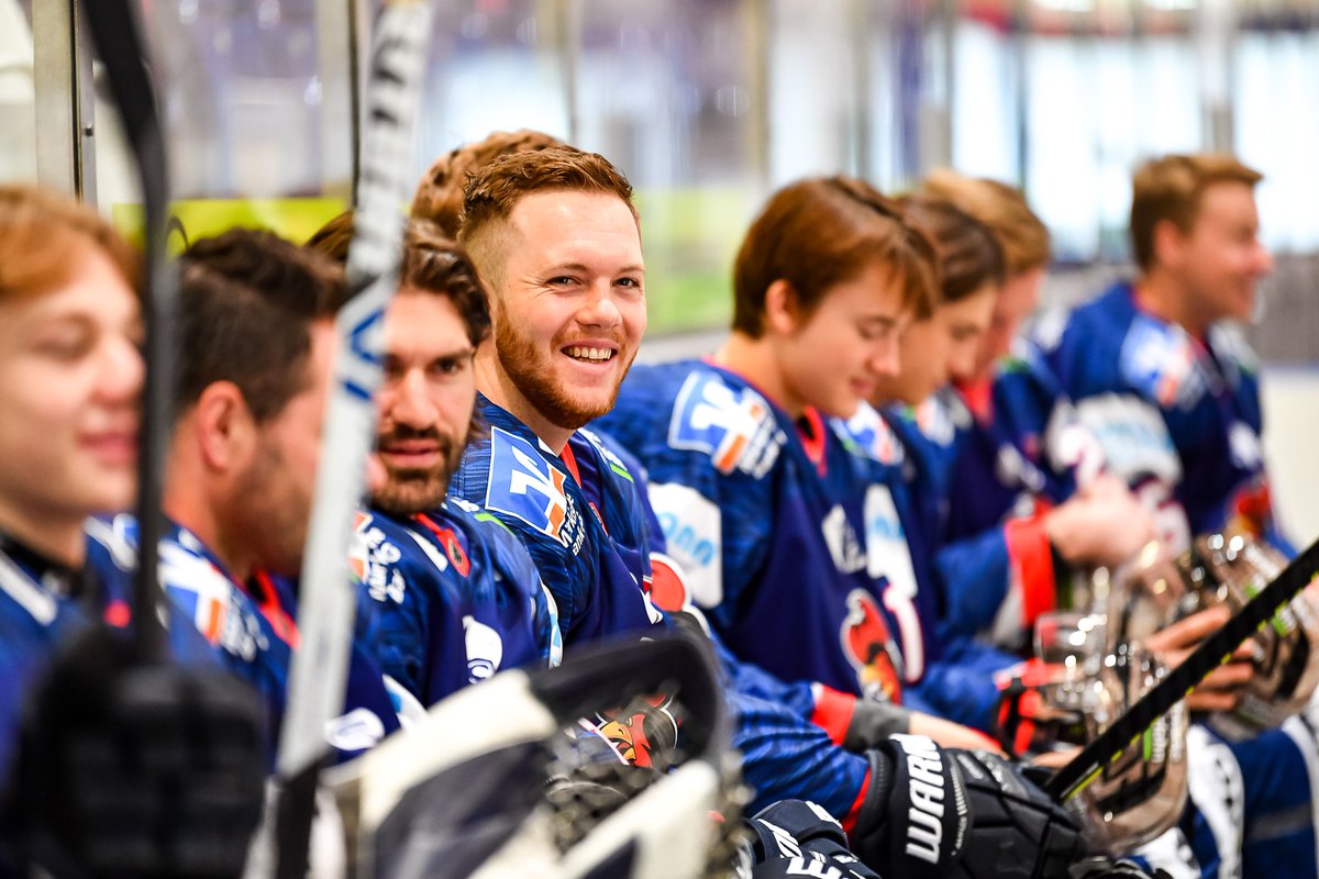 roosters_hockey's tweet photo. Klingt komisch, ist aber so: Wir spielen! Und zwar am kommenden Freitag - um 19:30 Uhr bei den @aevpanther.

🗞️ Alle relevanten Infos auf: https://t.co/6SJCgLE8d6

#AEVvsIEC #nurderIEC https://t.co/dSaZJiAmOl