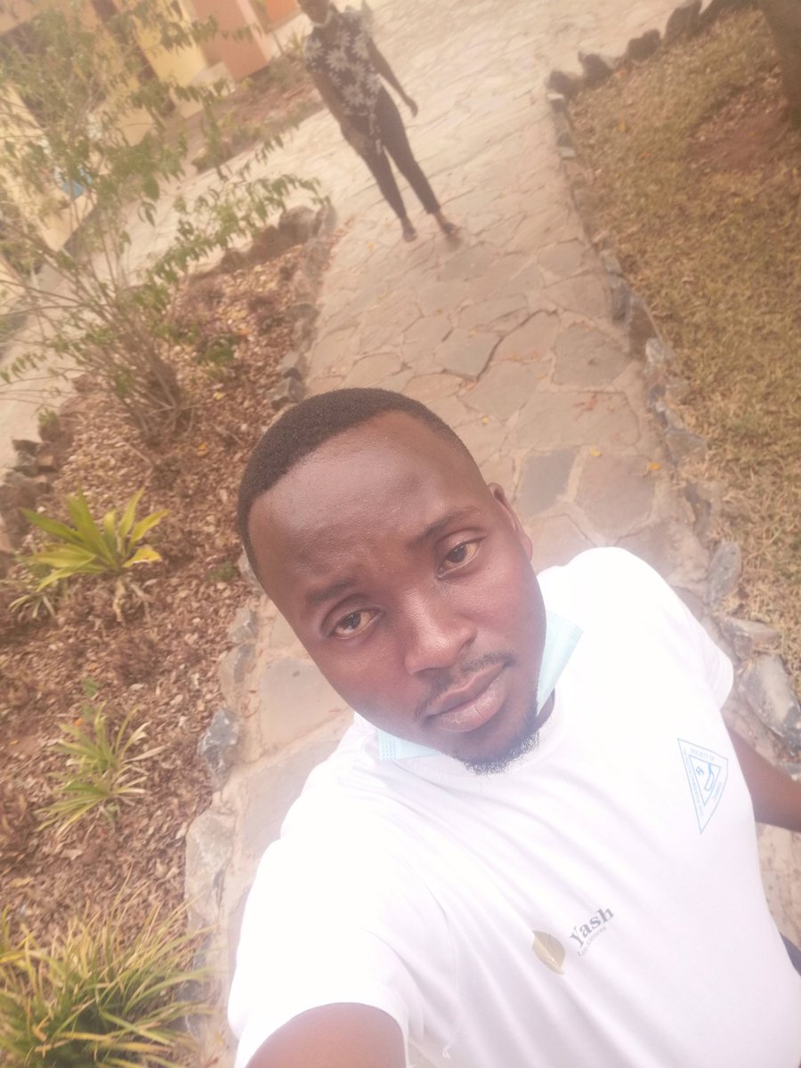 JereMakhosana's tweet photo. #Lstone https://t.co/kxqSg2yhDP