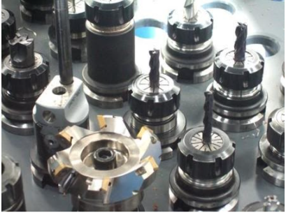 CncRedline's tweet image. By combining cutting-edge technology with a skilled engineering team, Redline CNC are the first choice for 5-axis CNC machining for your next project. Visit our blog to discover the advantages of 5-axis CNC machining. - bit.ly/32XSLTq  #FiveAxisMachining #CNCMachining