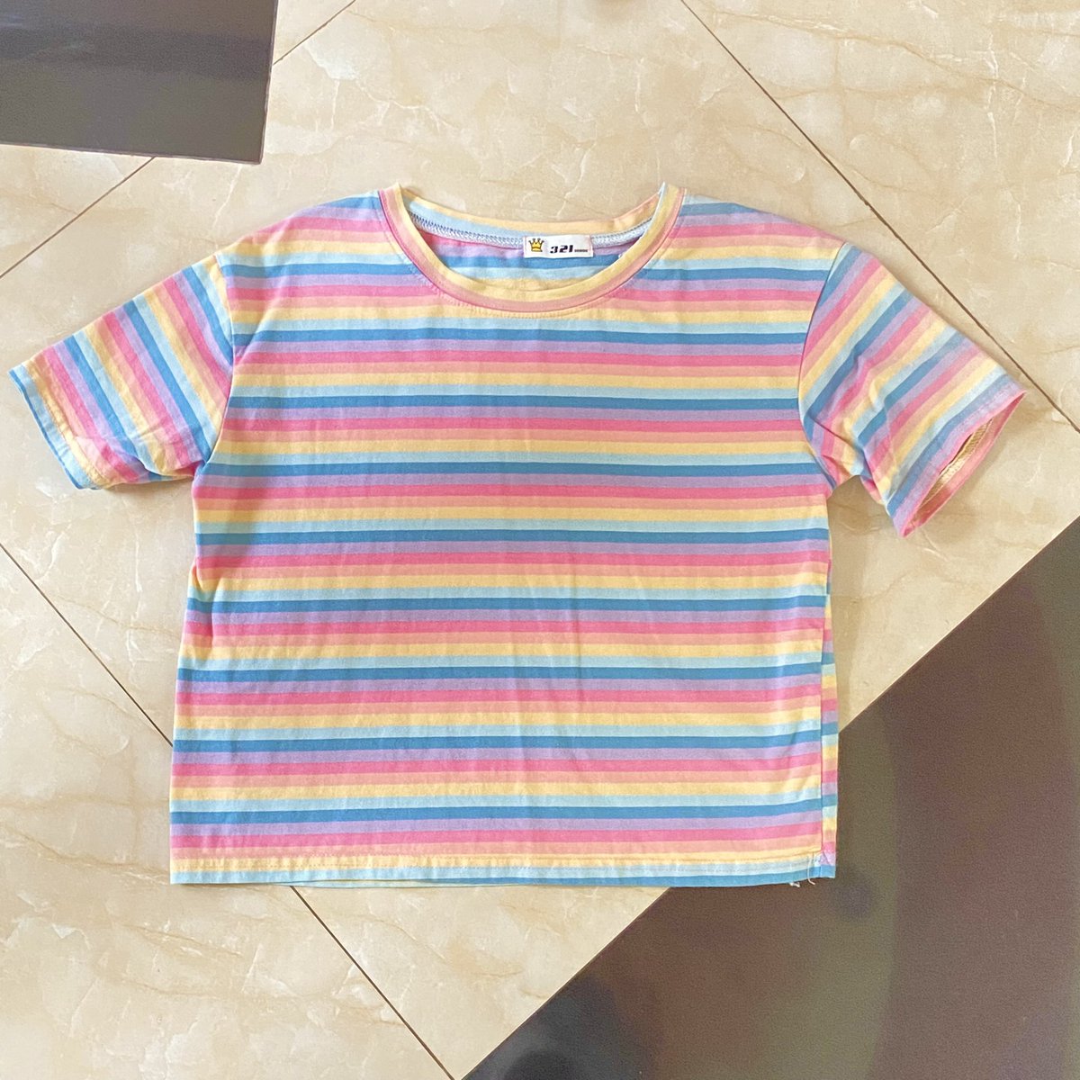 bob10415698's tweet photo. เสื้อยืดลายสายรุ้ง 50฿ ค่า
#ส่งต่อเสื้��ผ้า  #เสื้อครอป #เสื้อผ้าเกาหลี #เสื้อผ้ามือสองสภาพดี  #ถูกและดี #พร้อมส่ง #ของดีบอกต่อ #เสื้อผ้าแฟชั่น #เสื้อผ้าราคาถูก https://t.co/6e2WZ3Egy8