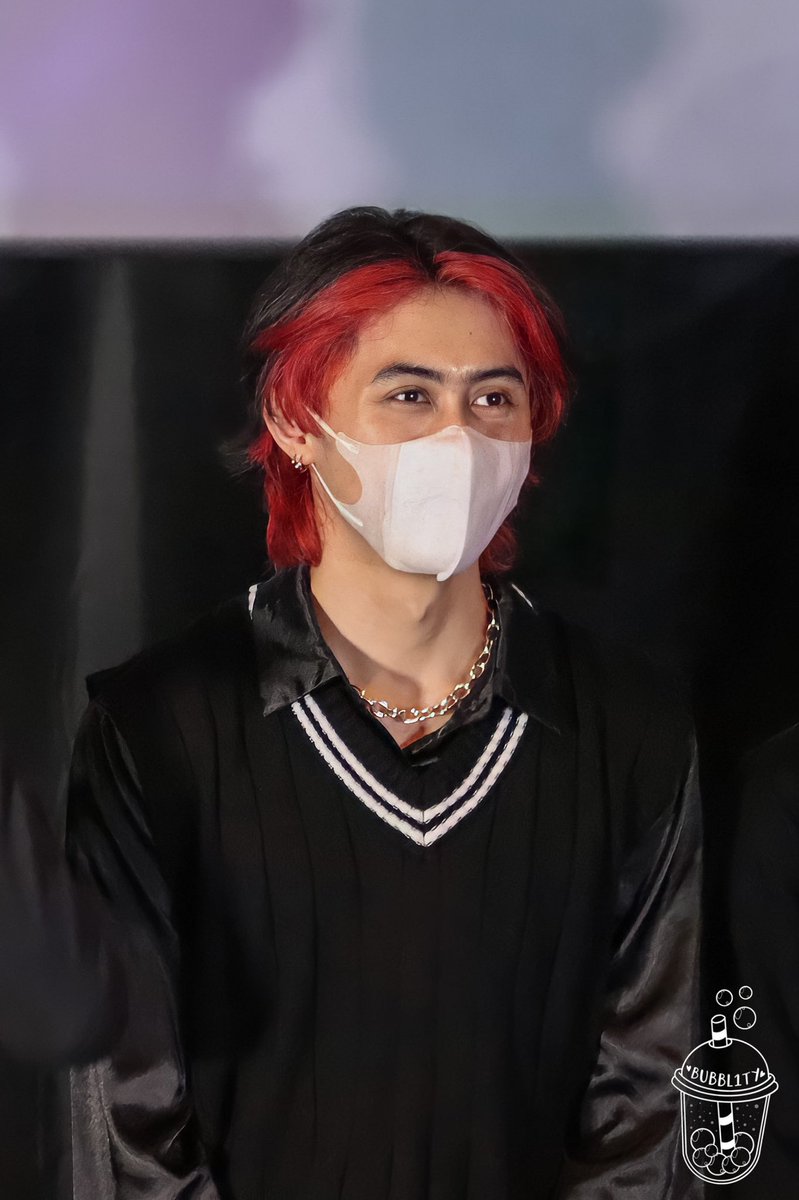 bubbl1ty's tweet photo. 220125

Shandy at “So Bad” MV premiere 

#SHANDYUN1TY #UN1TY #UN1TYSoBad #UN1TY8thSingle https://t.co/KwRpsFztZ8