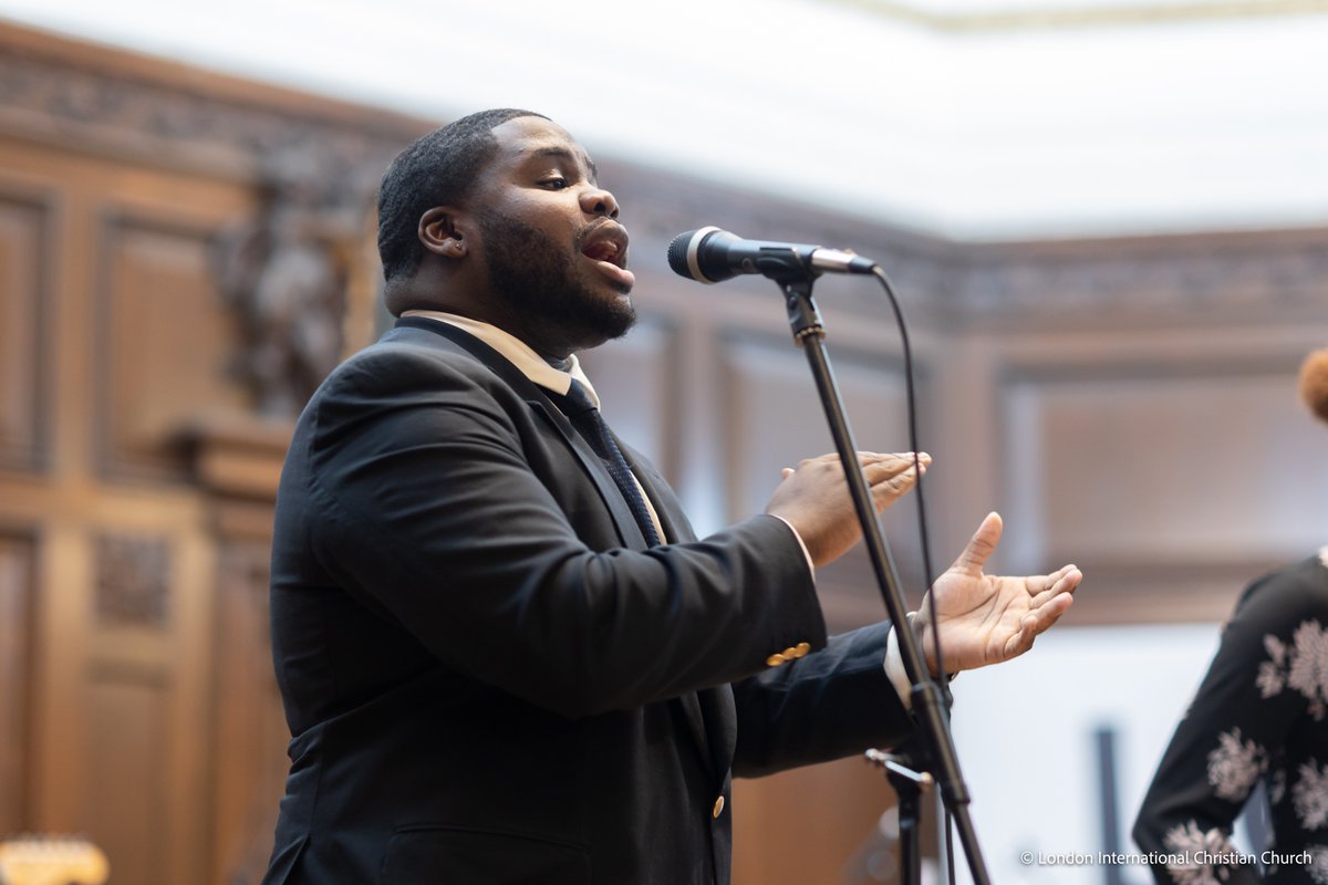 LondonDisciples's tweet image. Come worship with us!⭐️ Last Sunday we packed the house as Russian native Anna Smirnova shared for communion, Teens Ministry Leader Dimeji Okanlawan for contribution and Stockholm Evangelist Kaspar Tambaur FLAT preached the Word! 🔥🔥 

Join us this Sunday! 📍10AM | W2 5HS