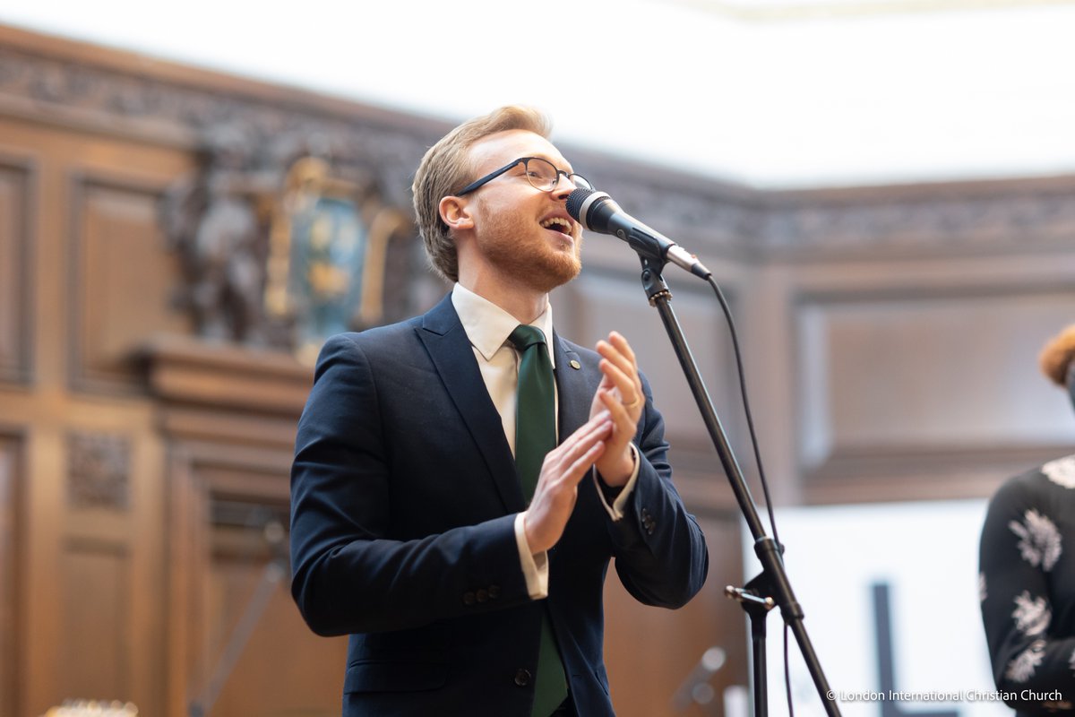 LondonDisciples's tweet image. Come worship with us!⭐️ Last Sunday we packed the house as Russian native Anna Smirnova shared for communion, Teens Ministry Leader Dimeji Okanlawan for contribution and Stockholm Evangelist Kaspar Tambaur FLAT preached the Word! 🔥🔥 

Join us this Sunday! 📍10AM | W2 5HS