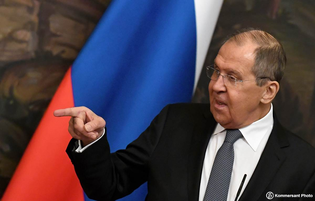 министр иностранных дел великобритании филип хаммонд. союзник руководитель. союзники комикс. итальянские неформальные лидеры. председатель сената сша.