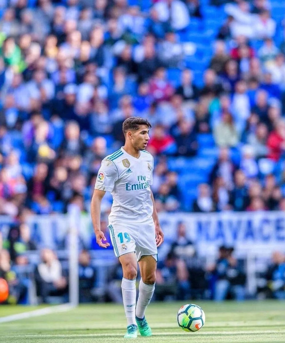 AdriRM33's tweet photo. ¿Te gustaría la vuelta de Achraf Hakimi al Real Madrid?

🔄 RT: NO
♥️MG: SÍ https://t.co/KbTnKxIXCq
