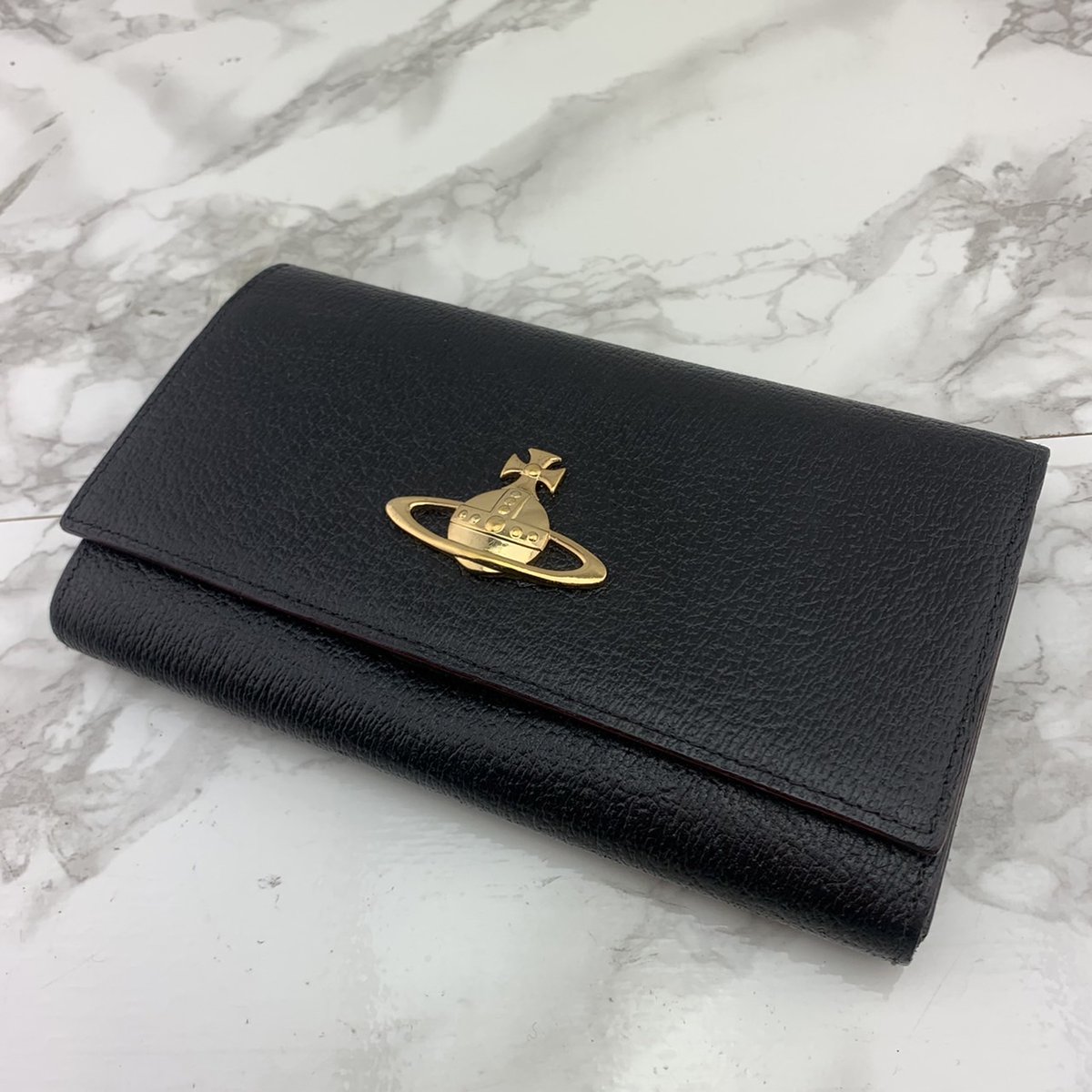 【リペアでここまで変わる‼️】

仕入れ値 2400➡️13500

👈は誰も買いたいと思いません
汚いし中古感が凄いです

👉高級感があり新品と遜色ないです

リペアができるか出来ないかで
利幅は大きく変わる
リペアはやり方次第で大きく違います

リペアで差別化‼️
僕以外のせどらーできないと思います