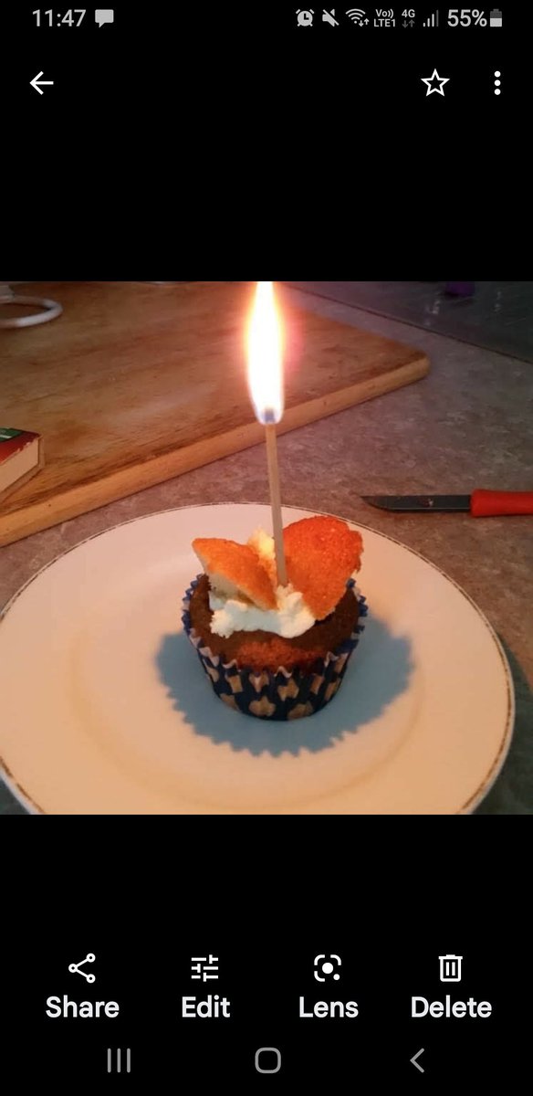 suecresswell01's tweet photo. #SueGrayReport
We had birthday cakes and birthday celebrations ambushed my daughter, my son and my granddaughter while in lockdowns not all rules were observed but I don't care #WehadCake https://t.co/nSIlCMXOck