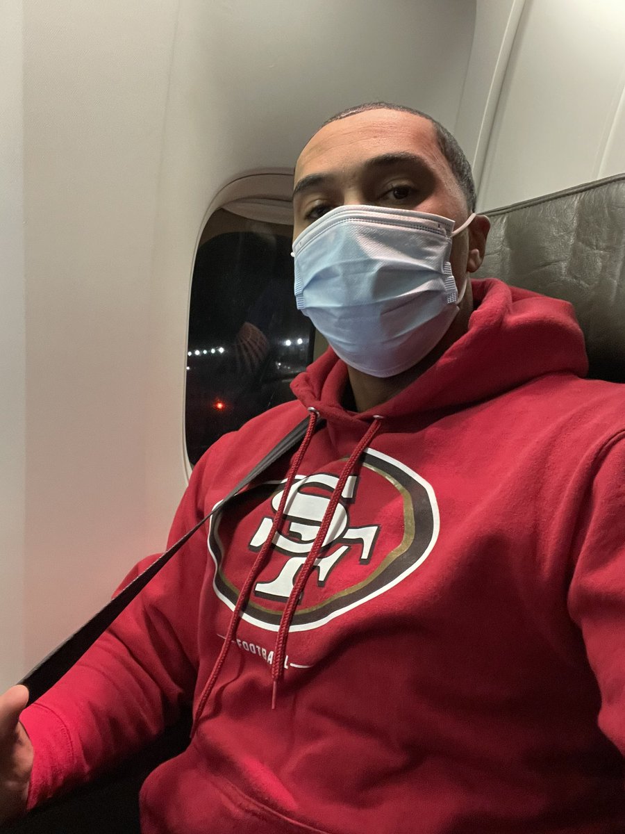 quise_piece's tweet photo. Repping the Bay on UNiner Airlines today! First leg is #ORDtoIAH operated by #N643UA, a 31 year old 763. 💺9L #QbTravelin @united @49ers
Looking forward to this 90 degree swing! https://t.co/cbnS2EYl02