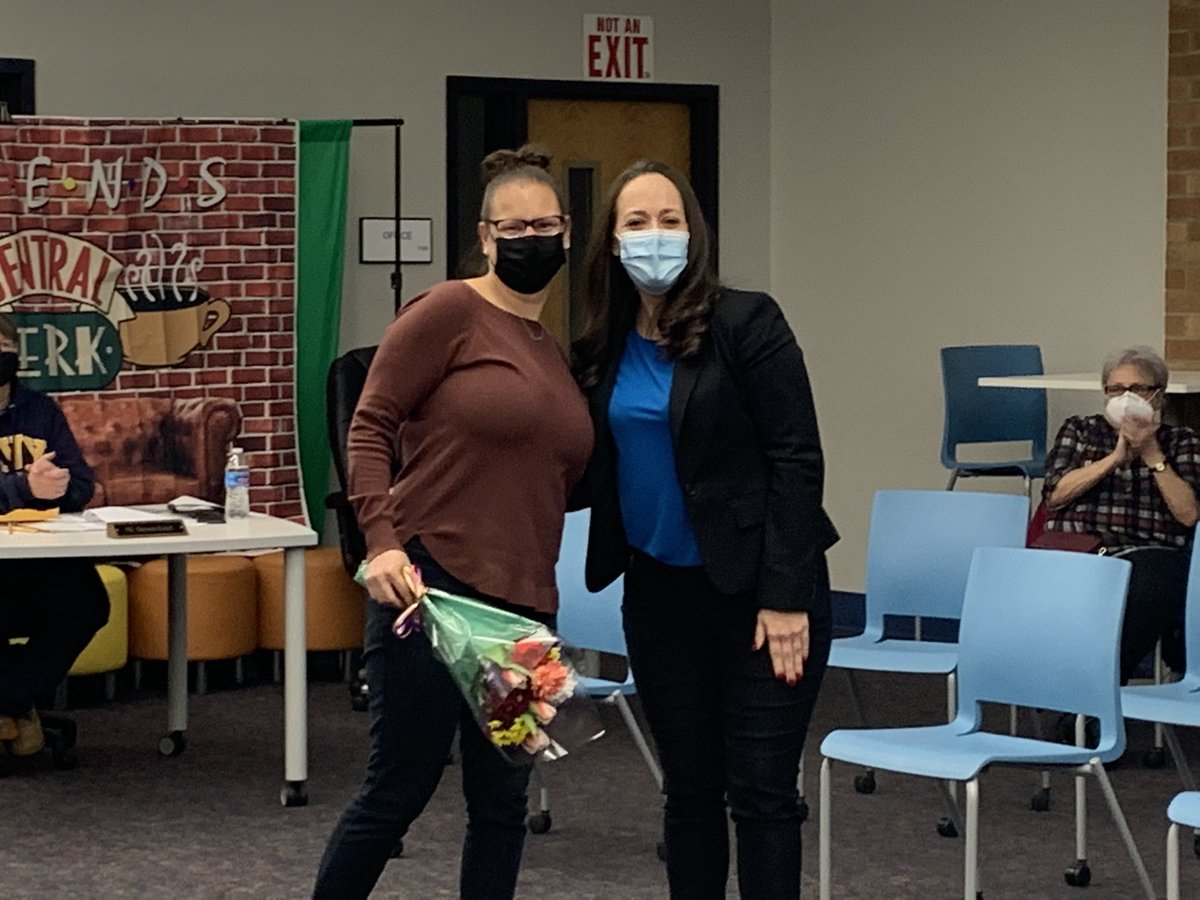 _AmandaFry's tweet photo. Last night we were so happy to recognize our teacher and support staff of the year at our Board of Education meeting. Congratulations again! @MES_EPTSD #njed @Burl_County_PSA @NewJerseyDOE https://t.co/dxjG2EghhS