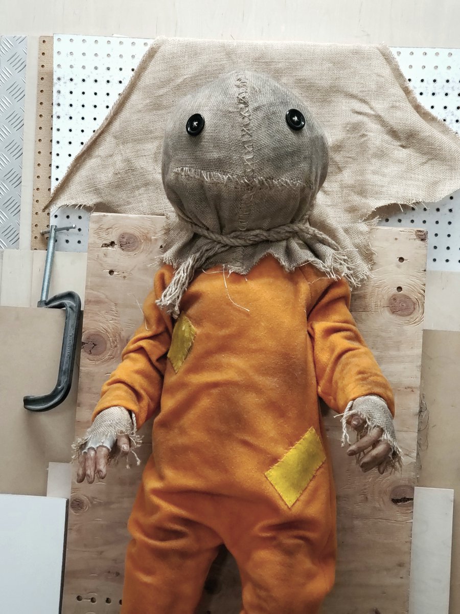 NEW! for 2022 from #TheScaryCloset 
 Lifesize Sam with silicone head and hands and removable burlap helmet from the movie #TrickrTreat COMING SOON !!!! 
#HorrorMovies #Scarymovie #Halloween #SpecialFX #Horror  #SmashingPumpkins #CreepyDolls