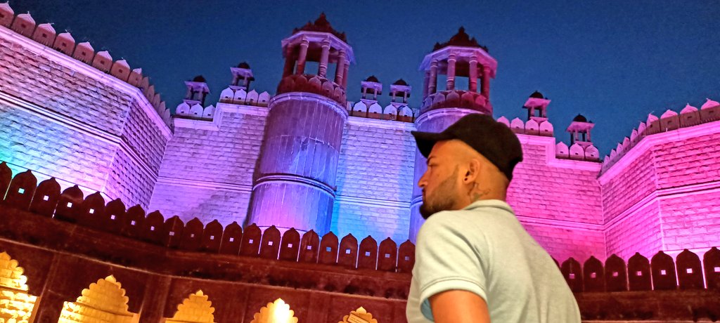 HiriShiyani's tweet photo. Happy Republic Day! No matter where we are today, India is the constant identity. Jay Hind🇮🇳 https://t.co/gYSXuQpU94