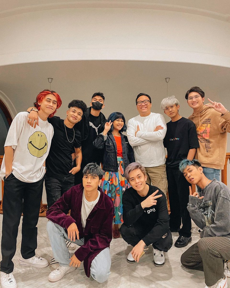 UN1TY_Update's tweet photo. [IG] 220126 dessey instagram update @UN1TY_Official #UN1TY #SoBadByUN1TY #UN1TY8thSingle 
https://t.co/fTmjwtK3ej https://t.co/2Jjt9U4M3W