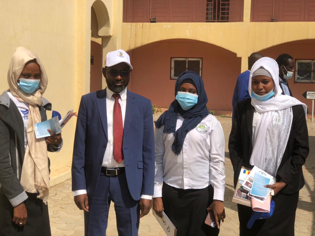 Les élèves, les étudiants et les enseignants chercheurs ont répondu présents.
#JPO <a href="/ApefProgramme/">Programme APEF</a> <a href="/UEauTchad/">L'UE AU TCHAD 🇪🇺</a> <a href="/ecofac6/">ECOFAC6</a> <a href="/nehemie_k/">NDOMASSAL K. Néhémie</a>
