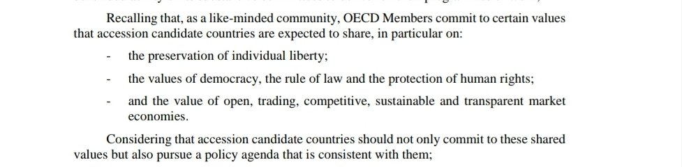 ale_ames's tweet photo. Comprometerse a cumplir con los "valores OCDE" que son: 1)Preservar libertades individuales, 2)Democracia, Estado de derecho y DDHH y 3)Comercio abierto, competitivo, sostenible. No basta con decir "sí, juro". Hay que demostrarlo con hechos (políticas y prácticas)... https://t.co/5oKEPAxOcq