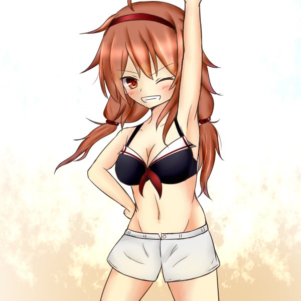 2018年から1年ずつの白露さんの変化を見ていくとえっちな絵を描き始めた20年から露骨に変わるの面白い
左上2018年 右上2019年 左下2020年 右下2021年 