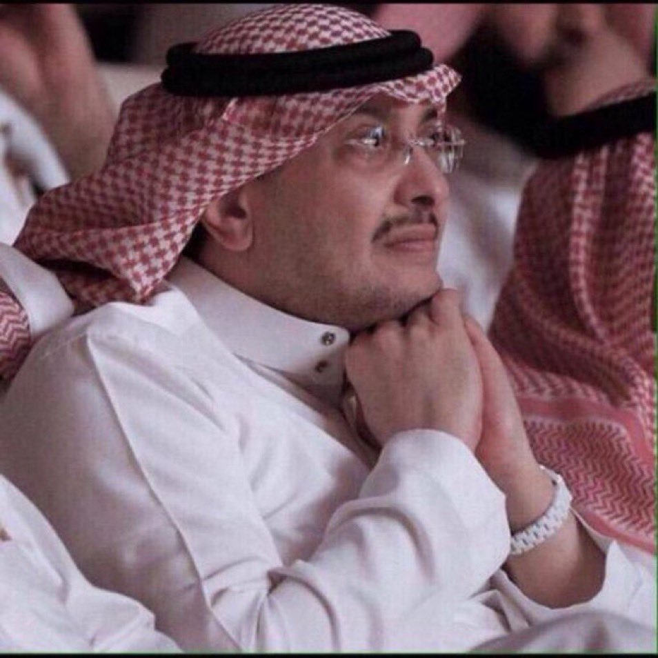 almshaiqh's tweet photo. من احضر تلسكا وابوبكر  ..وجدد لبيتي  والخيبري واحضر مدرب عالمي  .. هو خالد .. وقت الصعاب لم يهرب بل وقف وقفات الرجال من اجل حبه للكيان  .. فقط ومتاكد بانه سيواصل المسيرة ويسعد جماهير العالمي ومسائكم نصر . https://t.co/Yjbkd2Caz5