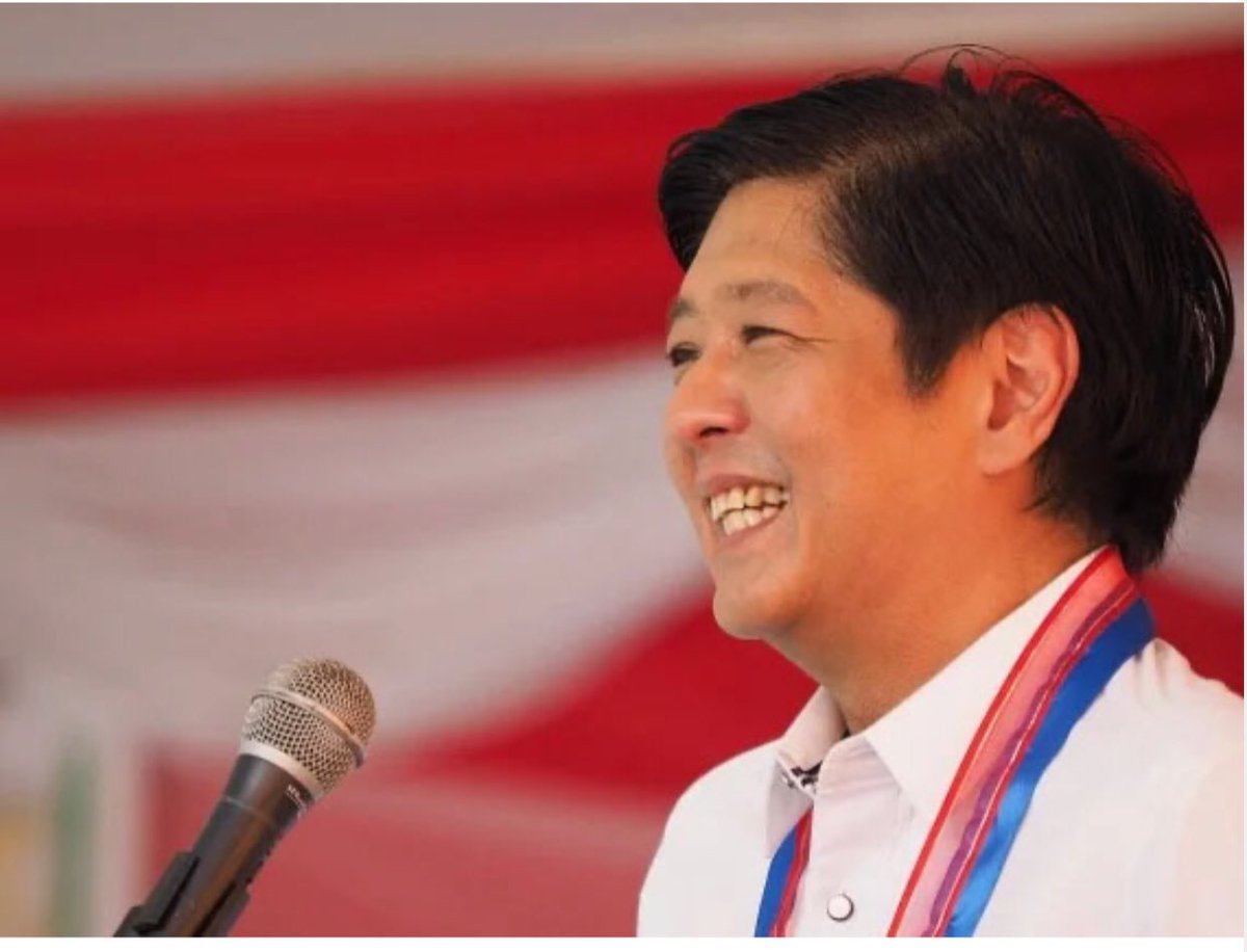 tribunephl's tweet photo. Presidential bet @bongbongmarcos said he idolizes his father, the late former President Ferdinand Marcos, Sr.
READ MORE:
https://t.co/klJspLIt7O
#DailyTribune
#BotoMoTo https://t.co/kNwgeY65kM