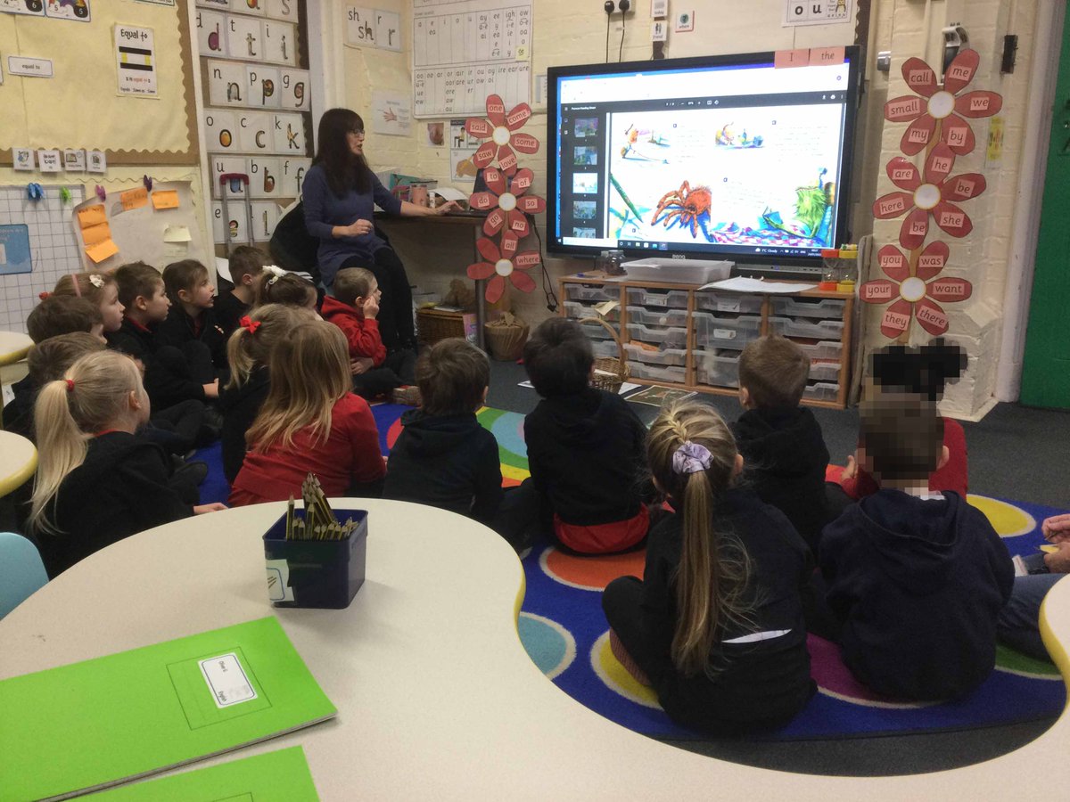 Dunton_school's tweet photo. It was great to see so many parents and carers at our English Open Morning this week. Thank you for coming and we hope you found it useful and informative. https://t.co/tAP775q53q