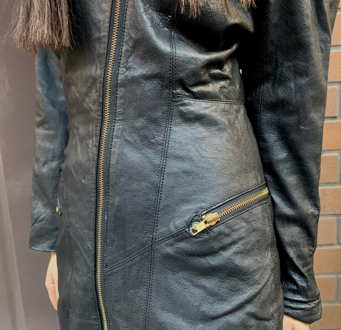 tadpolechikami's tweet photo. Leather Onepiece

On Line Shop の BASE にアップしました。
プロフィールから入れます。

もちろんお店でもお買い物できます。
DMでお気軽にお問い合わせください。

よろしくお願い致します。

#海外ガール #古着 #中崎町 #中崎町古着 #TAD #おっちゃんてんちょ #ヴィンテージ #fashionstyle #used https://t.co/auQxZzHHlV