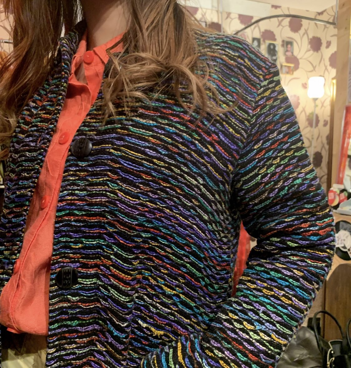 tadpolechikami's tweet photo. Rainbow Jacket

On Line Shop の BASE にアップしました。
プロフィールから入れます。

もちろんお店でもお買い物できます。
DMでお気軽にお問い合わせください。

よろしくお願い致します。

#海外ガール #海外ファッション #古着 #中崎町 #中崎町古着 #TAD #おっちゃんてんちょ #ヴィンテージ https://t.co/a7cmmXKFSc