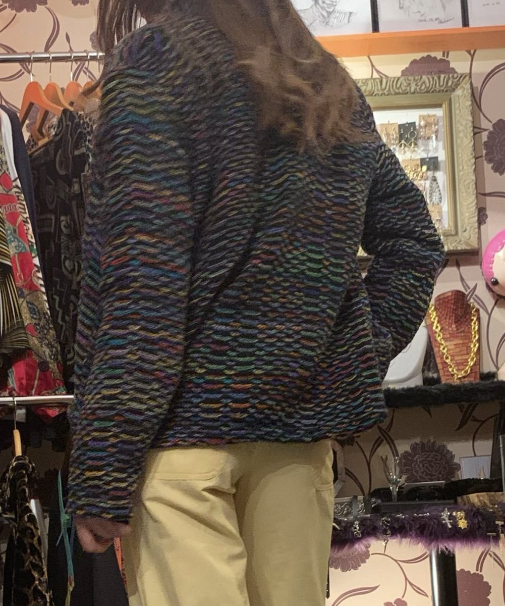 tadpolechikami's tweet photo. Rainbow Jacket

On Line Shop の BASE にアップしました。
プロフィールから入れます。

もちろんお店でもお買い物できます。
DMでお気軽にお問い合わせください。

よろしくお願い致します。

#海外ガール #海外ファッション #古着 #中崎町 #中崎町古着 #TAD #おっちゃんてんちょ #ヴィンテージ https://t.co/a7cmmXKFSc
