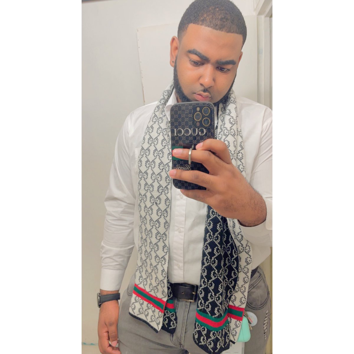 _diilly tweet picture