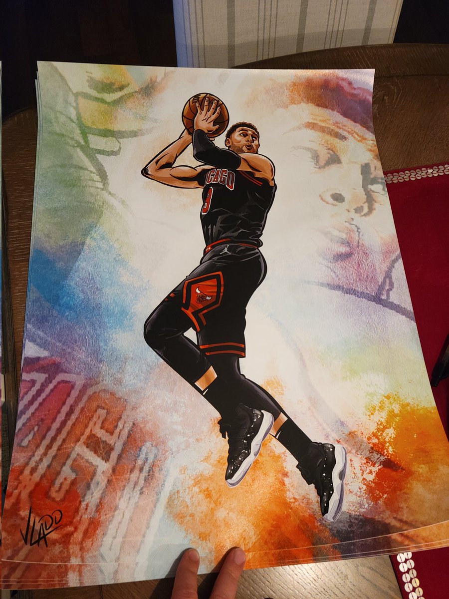 CubsTw1tter's tweet photo. Who wants to win an 18 x 24 high quality art print of my recent #ZachLaVine portrait?

Rules:

1. Follow me
2. RT

Winner will be drawn on February 4th. Due to shipping costs, shipping to US only.

GOOD LUCK! 

#BullsNation https://t.co/72iYYA6P6m