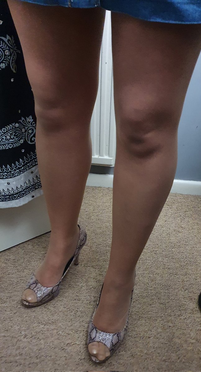 drstswngcpl's tweet photo. Any leg men, or women, out there. Please retweet and or comment https://t.co/SH4cPliiPn