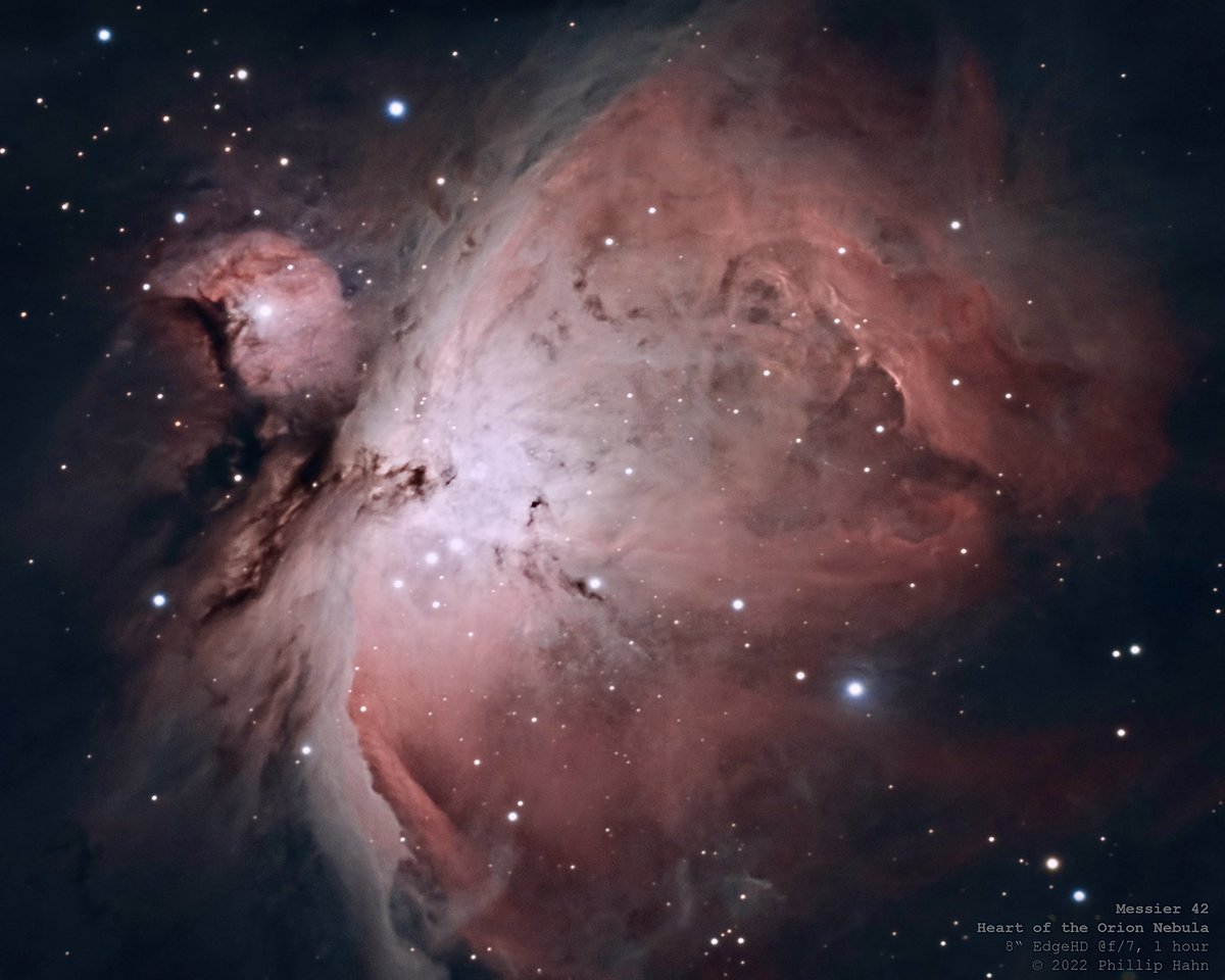 Full moon and clouds? ☁️🌖☁️
Anyway - it’s been ages since I last had the chance to get the scope out. 

Meet the core of the Orion Nebula 🔭🤩

#Astrophotography #AstroHour #Space