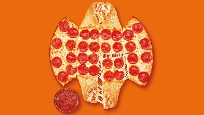 ComicYears's tweet photo. So, #LittleCaesars is getting into #TheBatman hype mode with their new #Batman themed meal. #Calzony
https://t.co/oduzeaY33a https://t.co/SMewNtpTjv