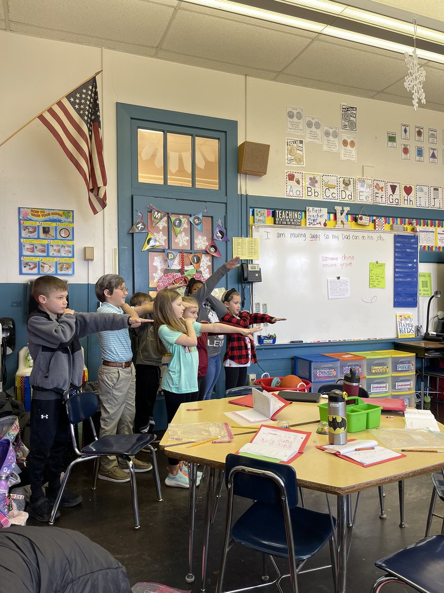 Students are on fire with phonics instruction in Mrs. Kepley’s class today!! Engaging and loads of fun.@halexander <a href="/JenniferWarden5/">Jennifer Warden</a> <a href="/RES_RSSS/">Rockwell Elem NC</a> <a href="/KepleyJessica/">Jessica Kepley</a>