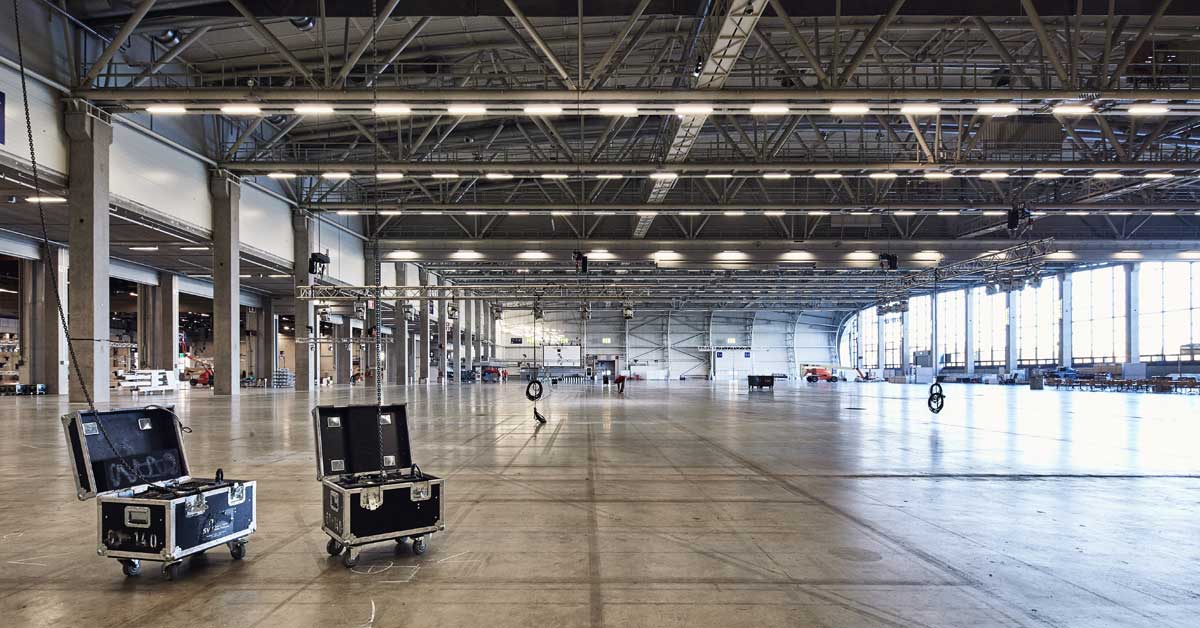 messukeskus's tweet photo. Messu- ja tapahtumajärjestäjät ry: Messualan tilanne sietämätön, #tukikatto nostettava viipymättä 10 miljoonaan. Lue kannanotto: https://t.co/BMC41FsbS3 #messuala #kustannustuki #metary #messukeskus https://t.co/3SuN3u8J2E