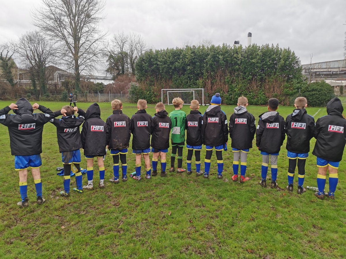 HFT Forklifts Ltd (@hft_forklifts) on Twitter photo Tenbury Tigers U11s team looking very professional this season - go get 'em Tigers, it's your year! 🐯
Proudly sponsored by HFT
#football #community #YearoftheTiger2022
<a href="/FcTenbury/">Tenbury United Youth FC</a> <a href="/bertiebenbow/">Mark Benbow</a> Tenbury Tigers U11s team looking very professional this season - go get 'em Tigers, it's your year! 🐯
Proudly sponsored by HFT
#football #community #YearoftheTiger2022
<a href="/FcTenbury/">Tenbury United Youth FC</a> <a href="/bertiebenbow/">Mark Benbow</a>