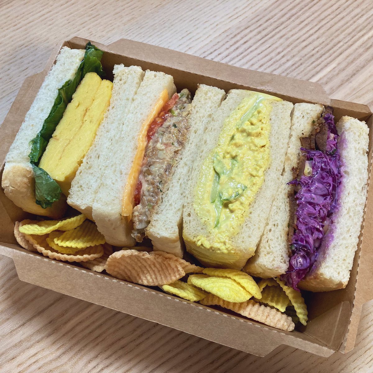 min_gourmand's tweet photo. 귀엽고 맛있는 4가지 산도 세트
아름답고 푸짐하고 행복하고🌟

어디서 구했냐 물으신다면
하루비건님 작품이지요
@HaruVegan https://t.co/hzxEdLbiLe