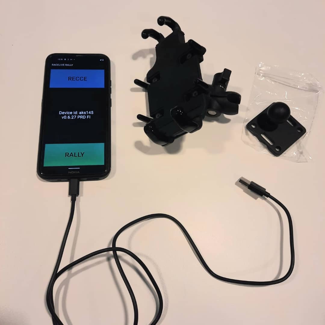 fcup_akk's tweet photo. Turvaseurantalaitteiston käyttö on ollut tuttua Ralli SM-sarjasta ja Vetomies-kilpailusta useampien vuosien ajan, nyt tuo sama järjestelmä otetaan käyttöön myös F-Cupissa. 

https://t.co/xr0l72BUlS https://t.co/1sYacCSOoy