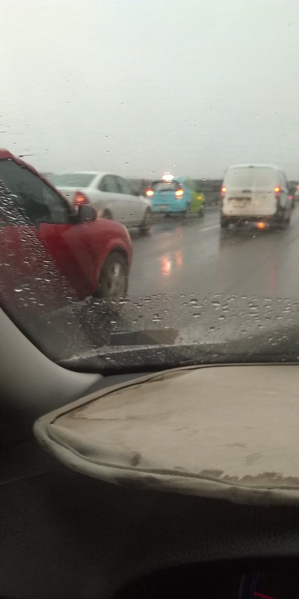 <a href="/LeydaEstradat/">Leyda Estrada</a> <a href="/Cicmty/">CIC</a> tráfico x choque x alcance⛔🛑 libramiento noreste hacía Santa catarina en Garcia en km 9 x incasa <a href="/GN_Carreteras/">Guardia Nacional Carreteras</a> @SCT_mx <a href="/moncontrerasm/">Monserrat Contreras</a>