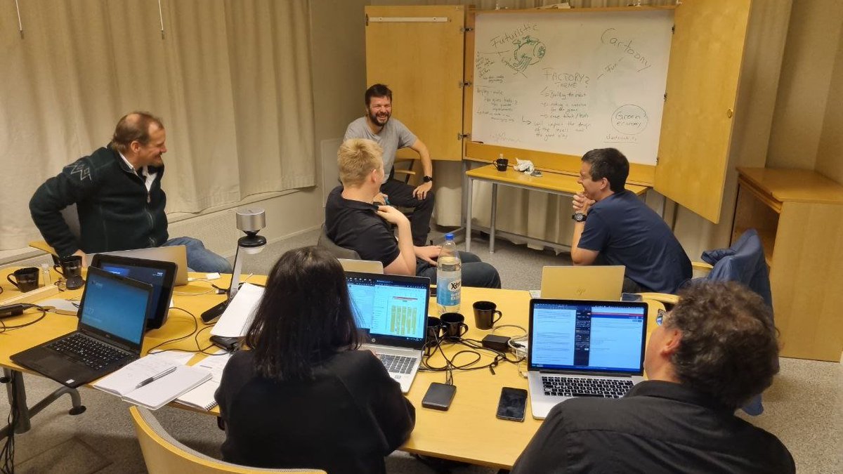 robolocode's tweet image. That's how we roll #gamedev @robolocode fun to develop, fun to make it easy to learn!
#coding #ErasmusPlus #dgbl #gamedev #STEMeducation