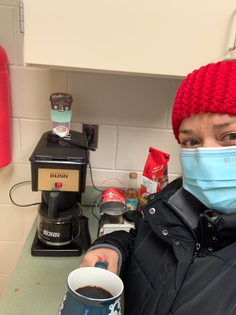 FRCSBarnes's tweet photo. 7* & -4 wind chill didn't stop this principal from providing warm smiles & hugs during morning arrival. Time to warm up with some coffee. #feelinglikeelsa #frozentoes #LiveYourWhy #WARH #MEMSPAthoughtfulleaders https://t.co/PN6Dt8Tu6z