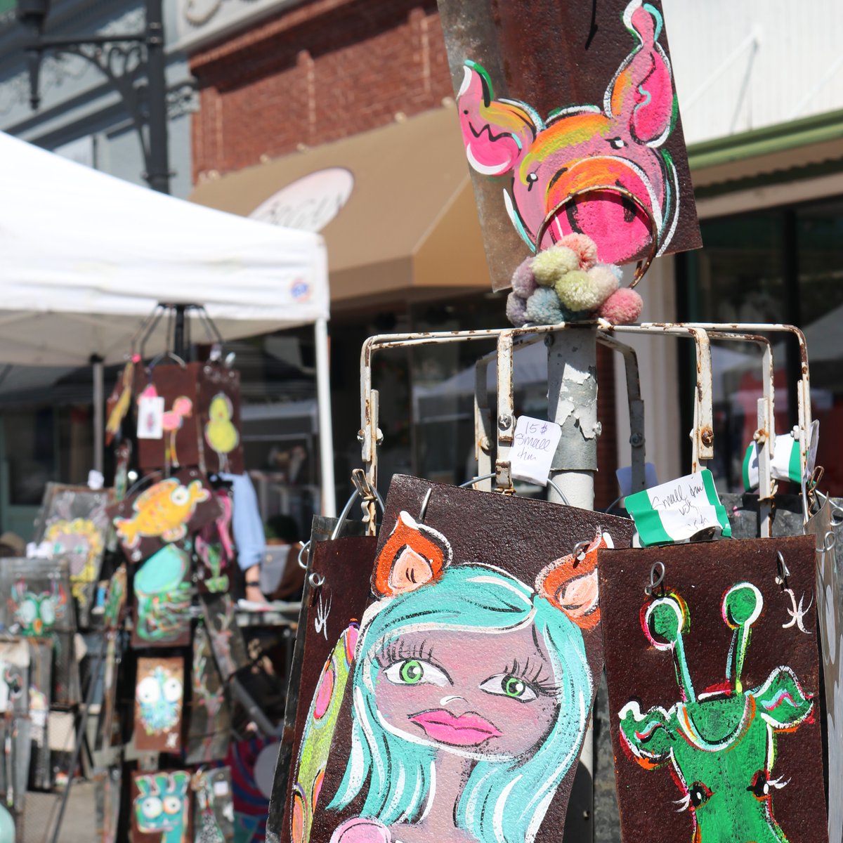 mainstreetga's tweet photo. The 2022 Market Day applications are now live! All handmade, homemade, and home grown vendors are welcome to visit our website at https://t.co/tqpNkeS5bi to apply. #mainstreetnewnan #newnanga #cityofnewnanga #downtownnewnan #gamainst #natlmainst #gadowntowns https://t.co/HhQ8UbcW0h