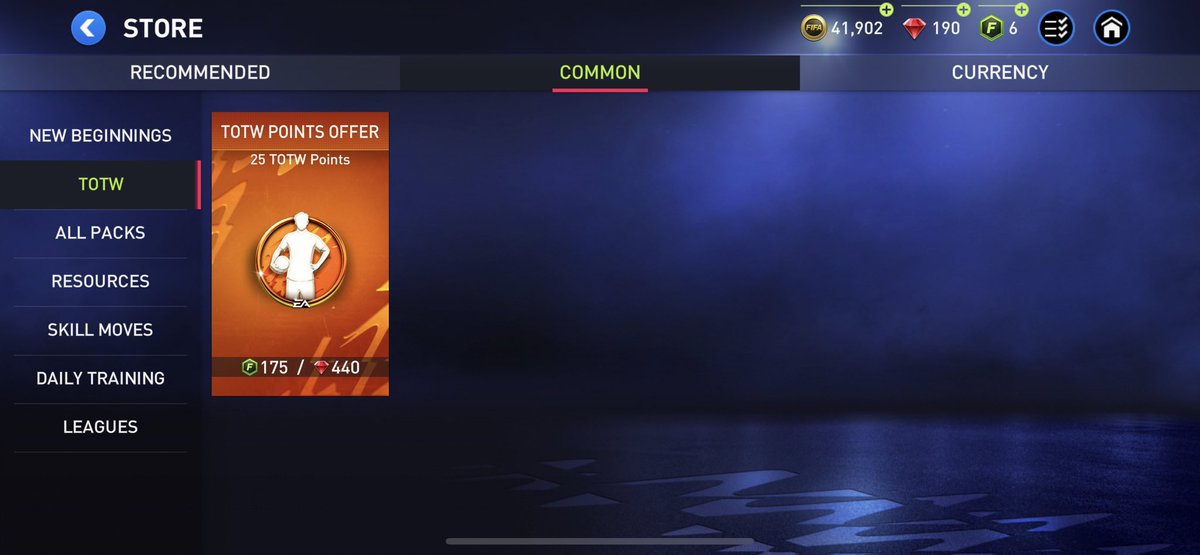 Sam_Battisson's tweet image. Who’s seen this?  Nothing put yet but just this pack.  #fifamobile @FifaRuban