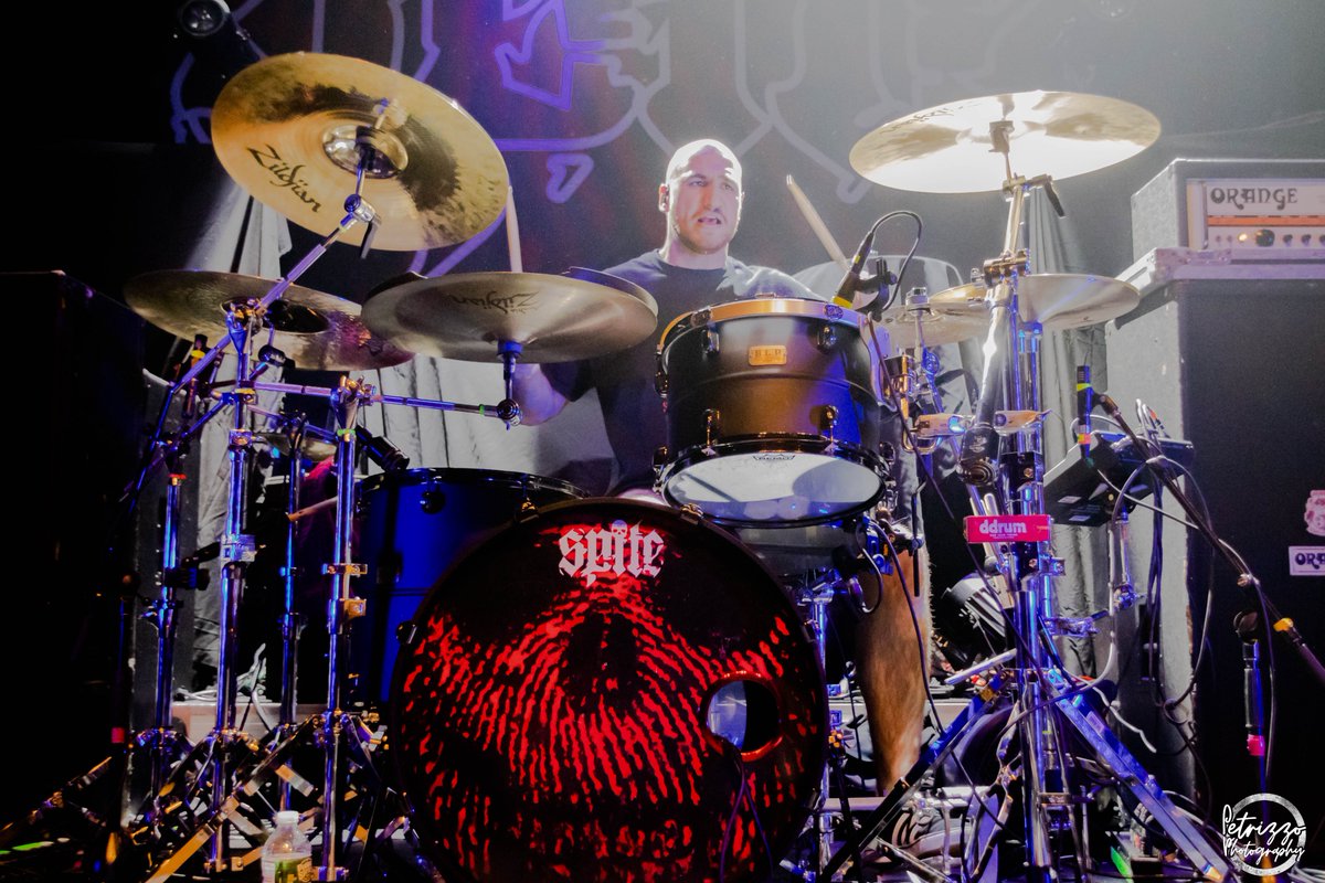 PetrizzoPhotog2's tweet photo. Its killed or be fucking killed
#concertphotography #spitecult @SPITEca https://t.co/OZ4Z5vY8wj