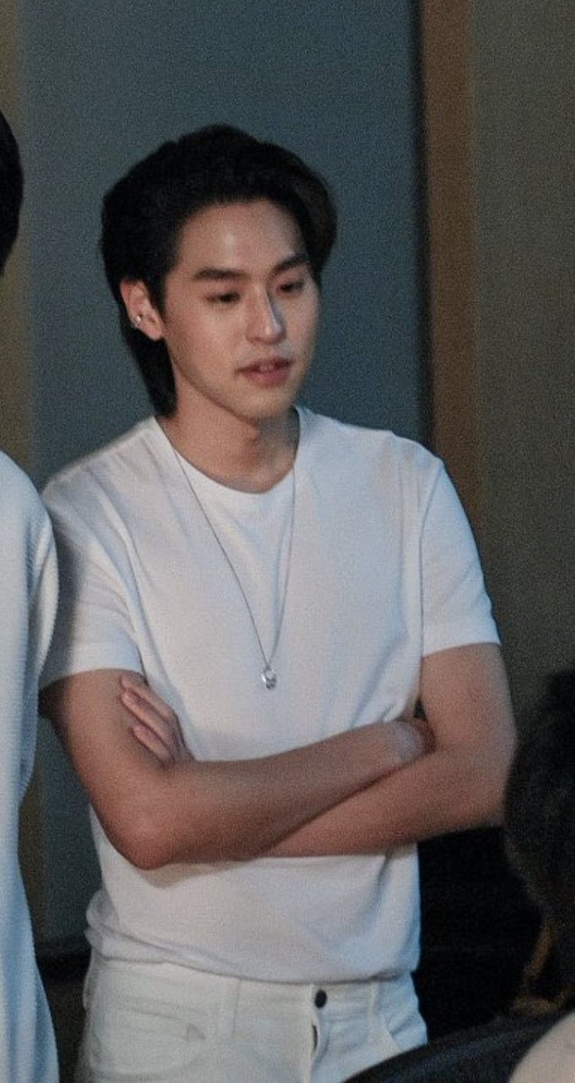 พีเดบิว𐂂🧡 tweet media