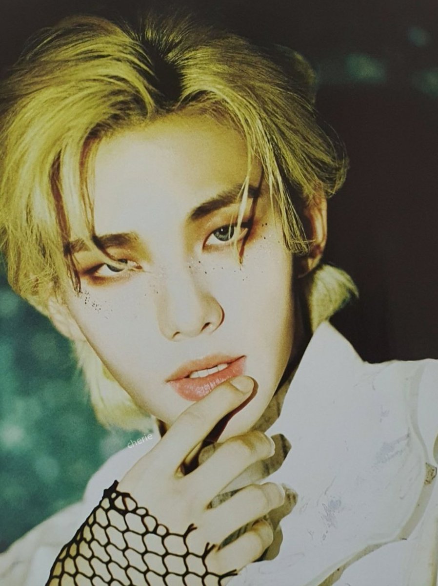 #hyunlix #StrayKids
#felix #hyunjin 
This Felix                  this hyunjin