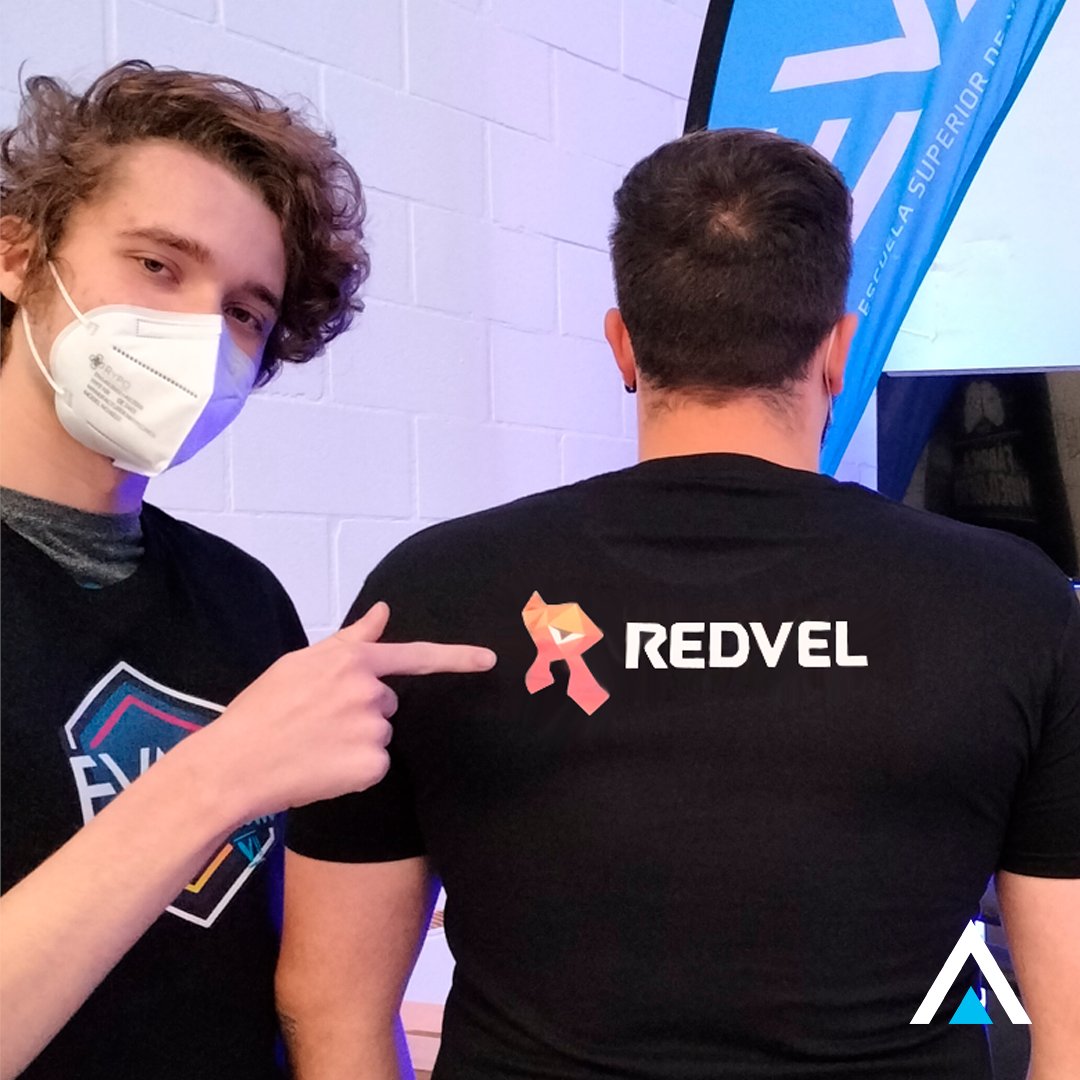 EvadFormacion's tweet photo. Nuestros chicos y chicas ya están ready para la @globalgamejam 💪
Desde aquí queremos agradecer a nuestro patrocinador @RedvelGames por colaborar un año más en la #EvadGameJam 🔝 😍
#EvadGameJam #EvadGameJamVII #GGjam #GlobalGameJam #GGJ2022 #JAM #GGJ #EVAD #EVADFormación https://t.co/tOJcnGSnMp