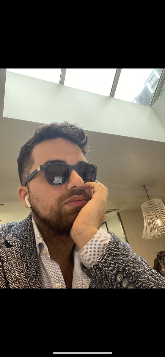 Londoners!!!

I will be performing tomorrow at the <a href="/goodenoughc/">Goodenough College</a> Unplugged.

Let me know if you are down for some poetry and live music.