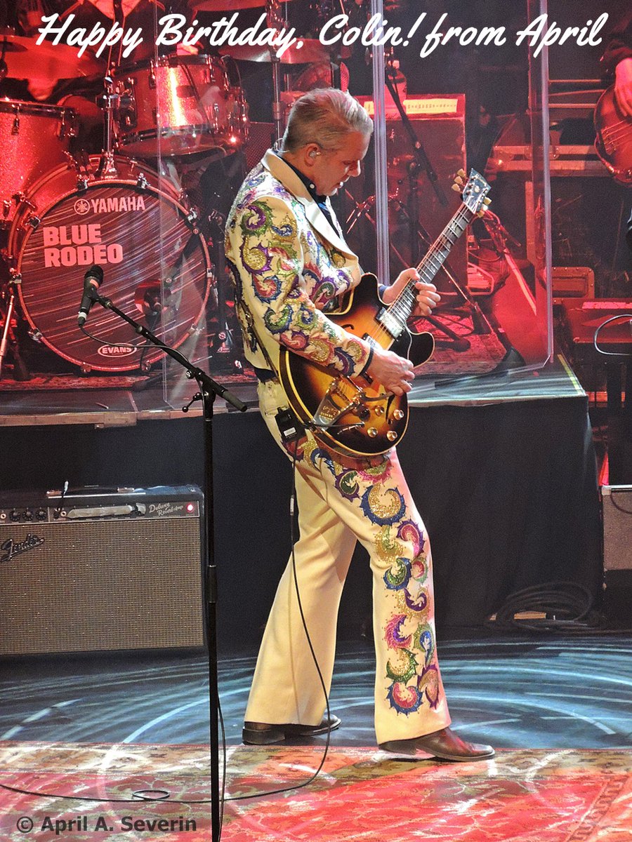 🐦 📷 ✒️ April A. Severin tweet media