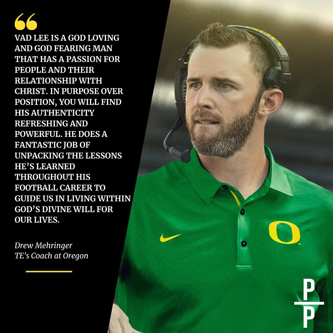 _VL2's tweet photo. Congrats again @DrewMehringer on @oregonfootball Cool to be linked w/ you everywhere you go! In just one year at JMU, you taught me more than you know. Thank u for endorsing the #POPBook

@PopAthlete_ 
https://t.co/NaEP9jy68P 

#PurposeOverPosition #POPBirthday #FirstQB #GoDucks https://t.co/LvSFv6L8ay