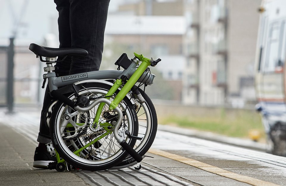Interested in a Brompton? Check out our guide to the new range now - southdownsbikes.com/blog/brompton-…
#brompton #bromptonguide #bromptonrange #foldingbike