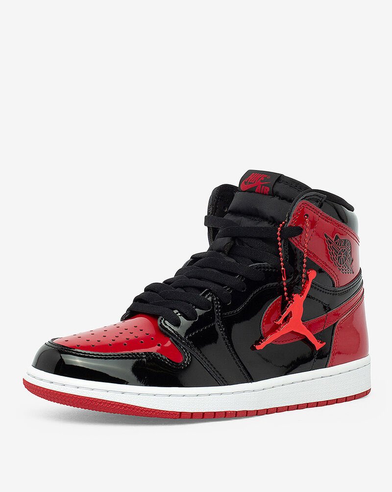 SNKR_TWITR tweet media