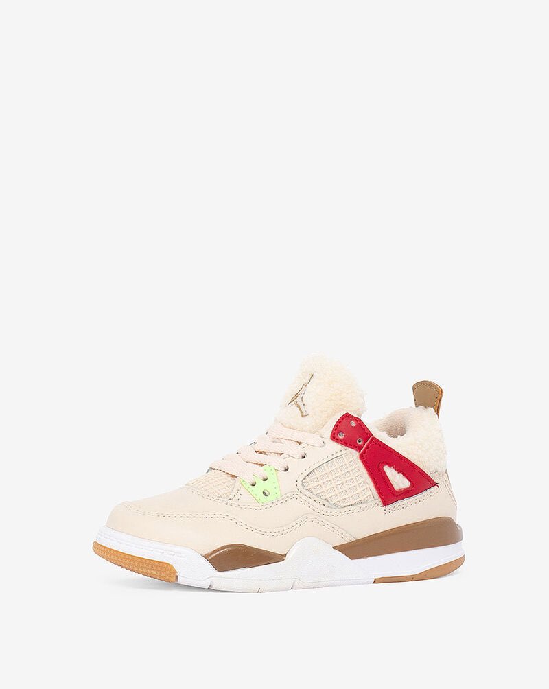 SNKR_TWITR tweet media